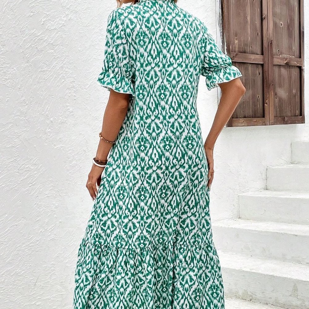 Green And White Boho Womens Tassel Tie Neck Flounce Sleeve Ruffle Hem Smo… - Picture 3 of 5